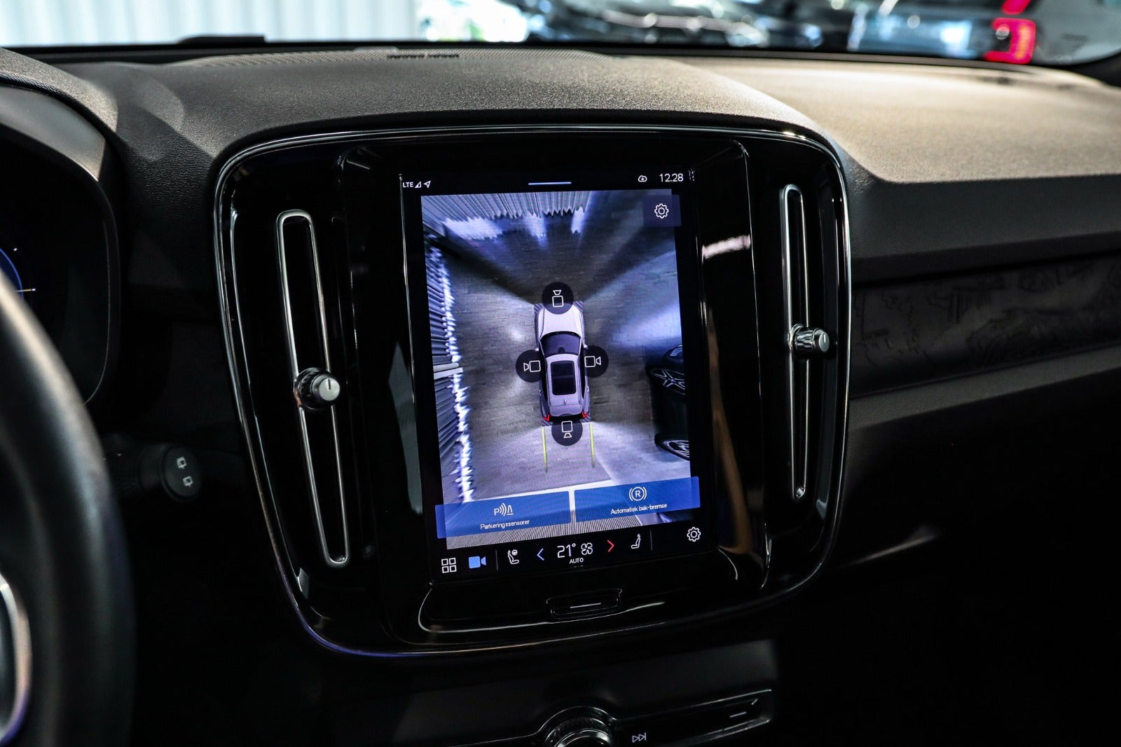 Billede af Volvo XC40  P6 ReCharge Ultimate