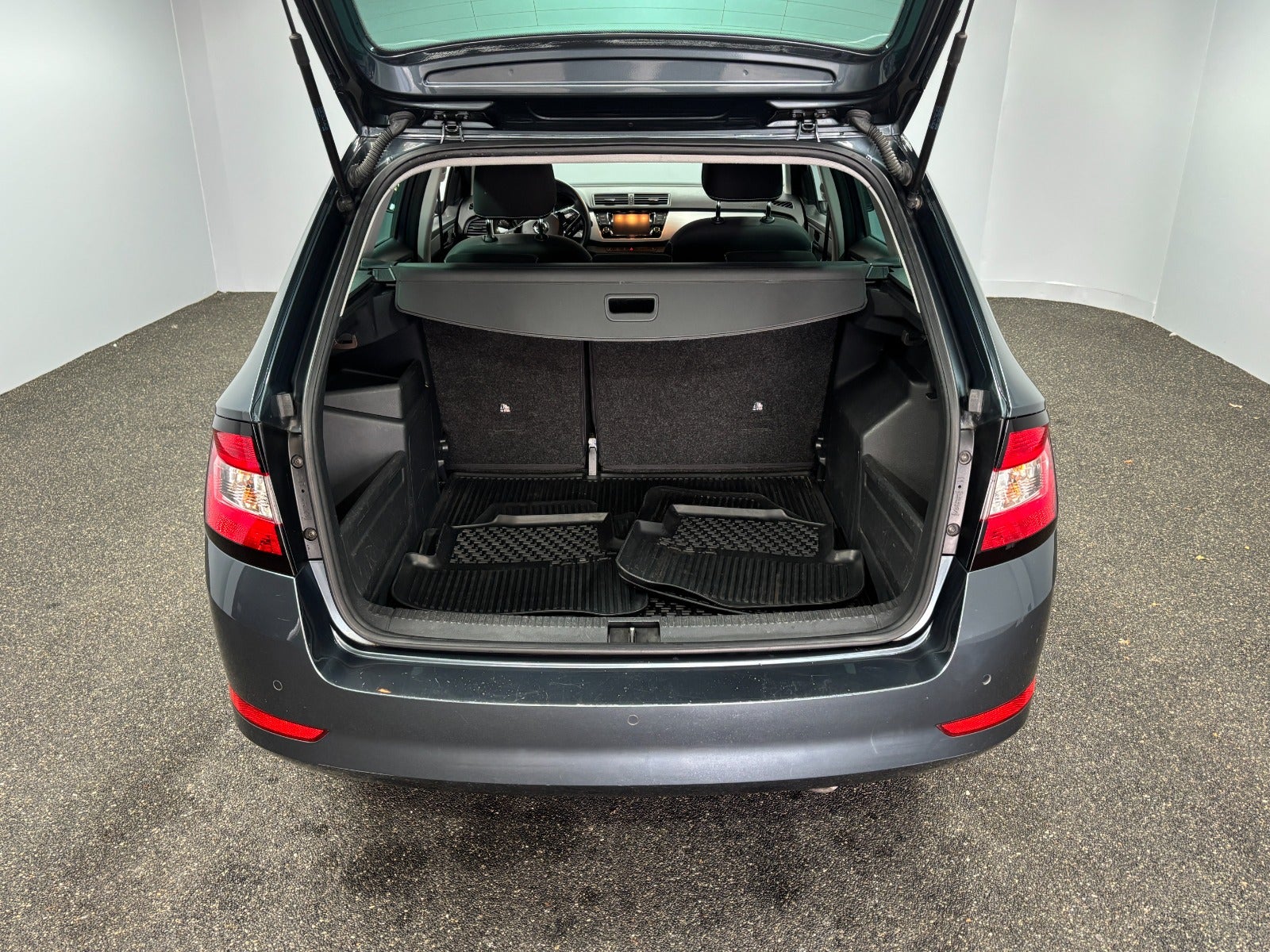 Billede af Skoda Fabia 1,0 TSi 110 Ambition Combi