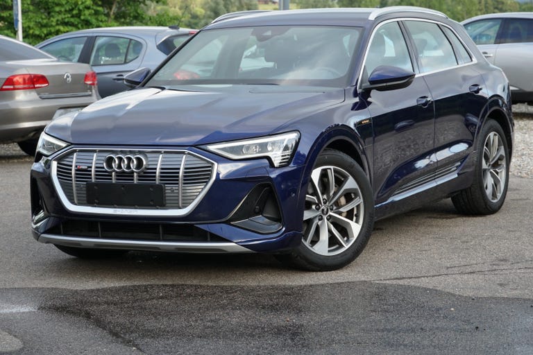 Audi e-tron S-line quattro