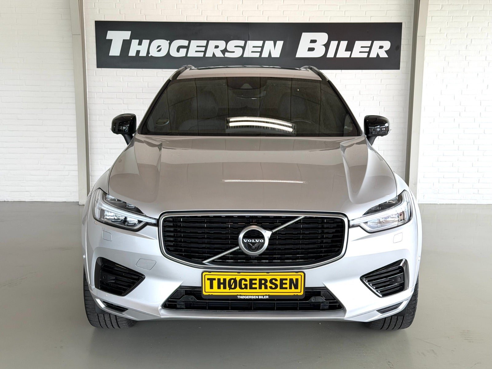 Billede af Volvo XC60 2,0 T8 ReCharge R-Design aut. AWD Van