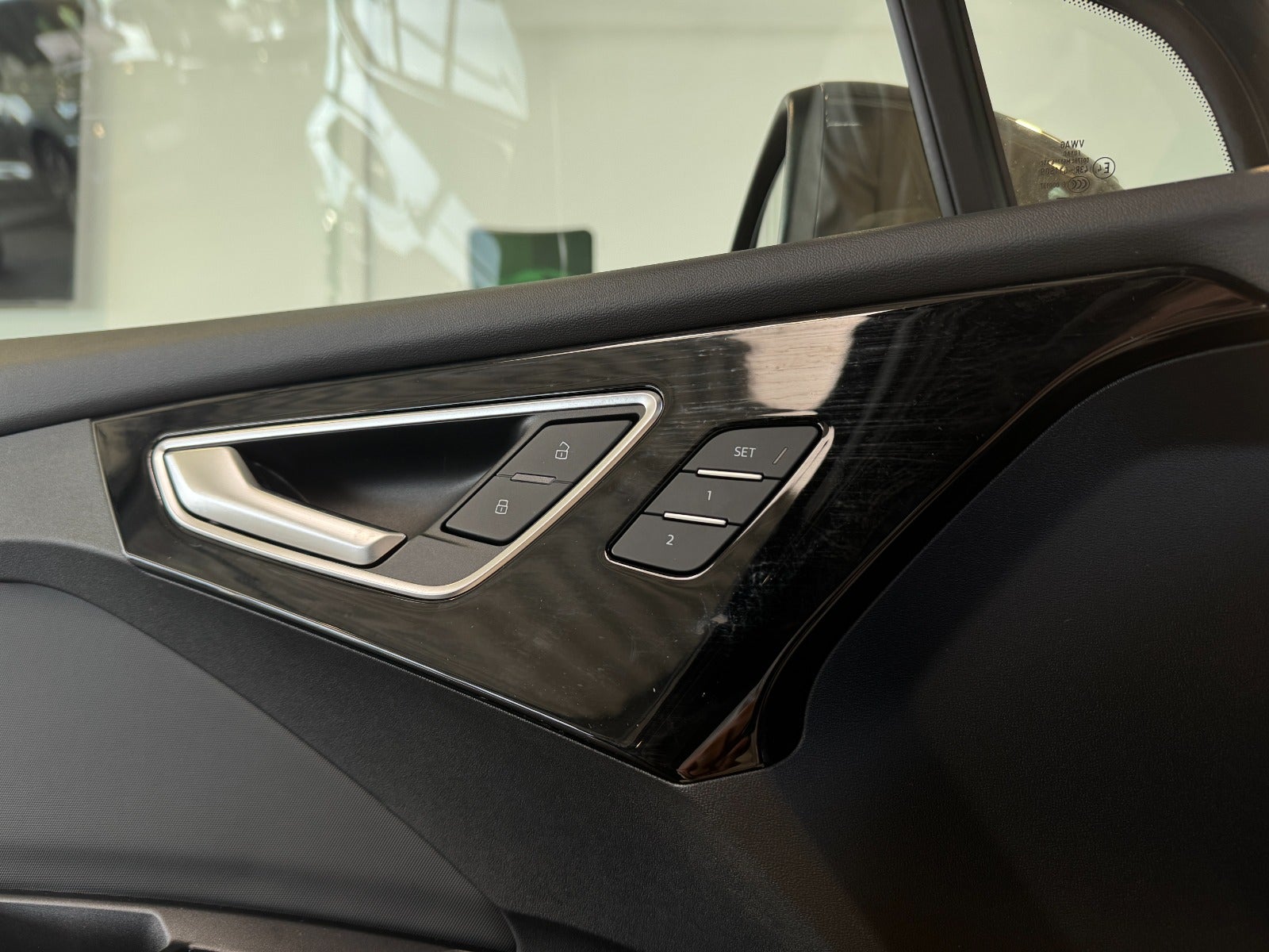 Audi Q4 e-tron 45 S-line Sportback quattro 5d - 16