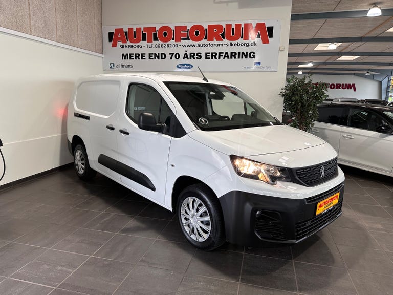 Peugeot Partner BlueHDi 100 L2V2 Plus Van