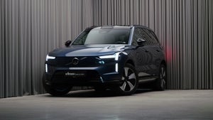 Volvo EX90 Plus 7prs