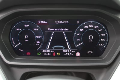 Audi Q4 e-tron Attraction Van