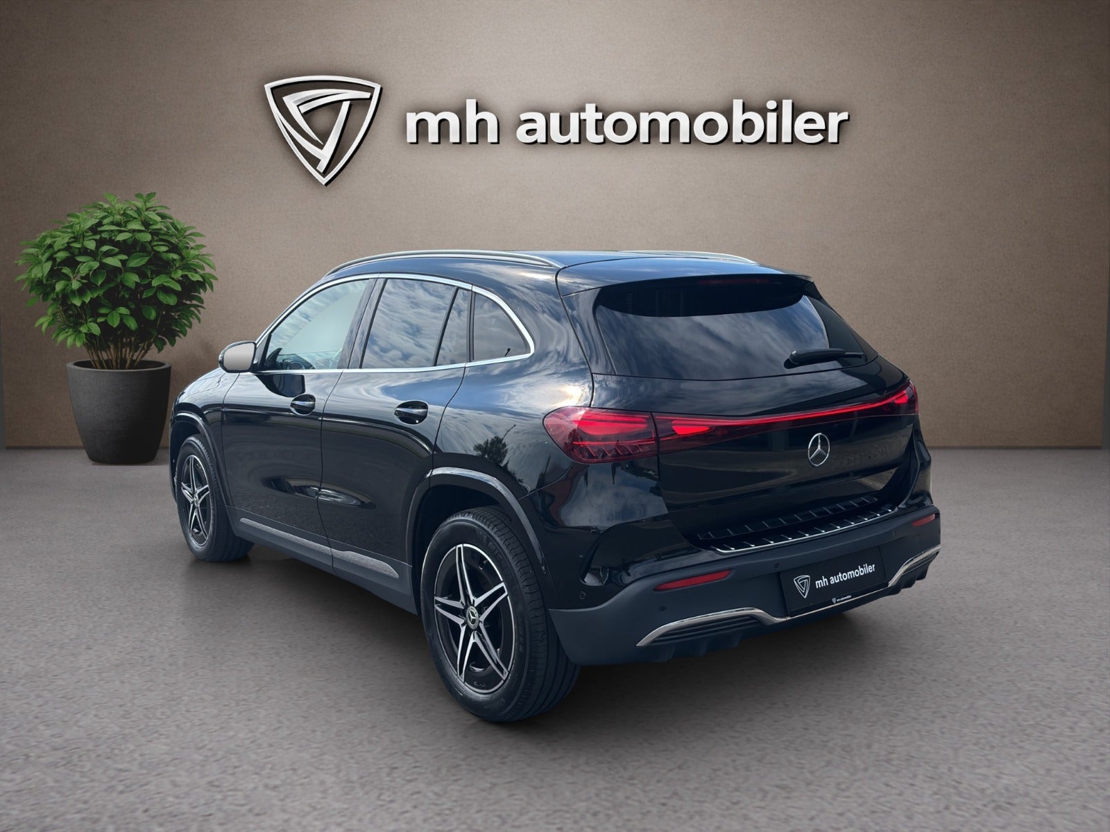 Billede af Mercedes EQA250+  AMG Line