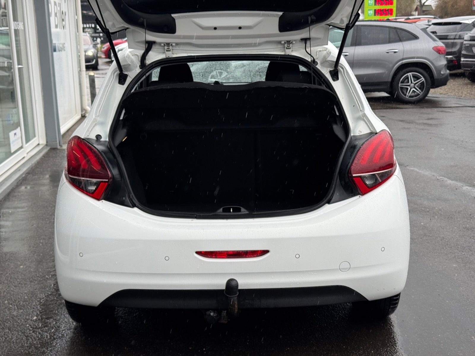 Billede af Peugeot 208 1,6 BlueHDi 100 Active+