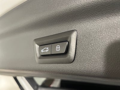 BMW iX1 xDrive30 M-Sport Van