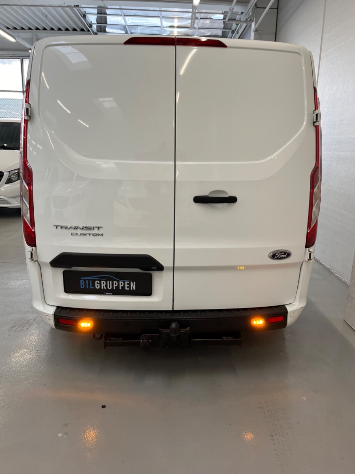 Billede af Ford Transit Custom 300L 2,0 TDCi 130 Trend