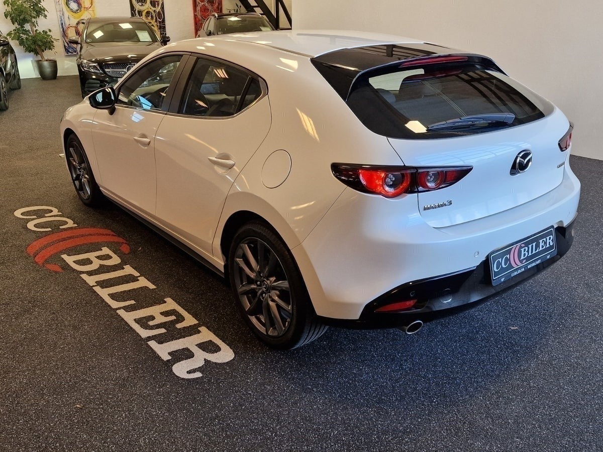 Mazda 3 2019