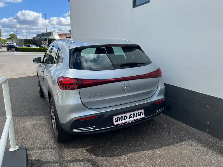 Mercedes EQA250+ Progressive