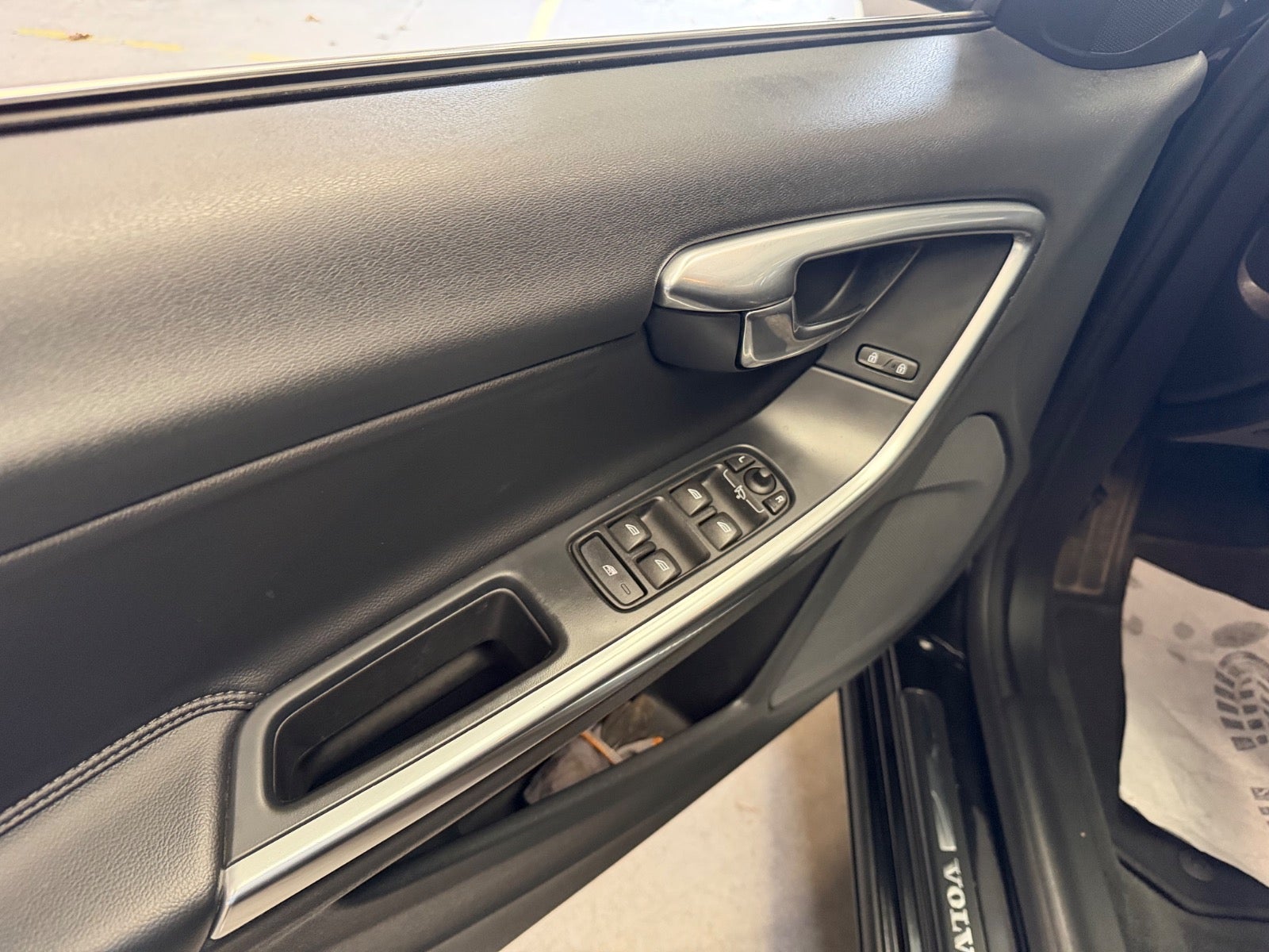 Volvo V60 D3 150 Momentum aut. - billede 12