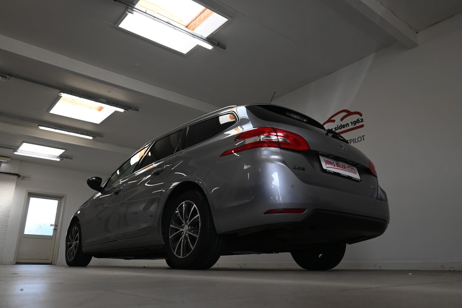 Peugeot 308 BlueHDi 120 Allure SW EAT6
