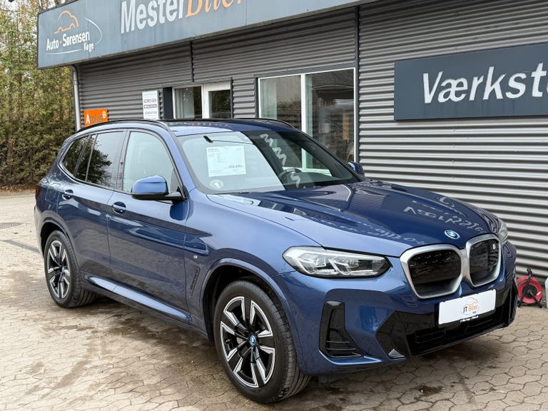 BMW iX3 Charged M-Sport