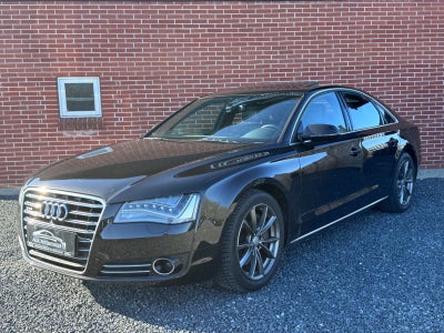Audi A8 3,0 TDi 250 quattro Tiptr. 4d