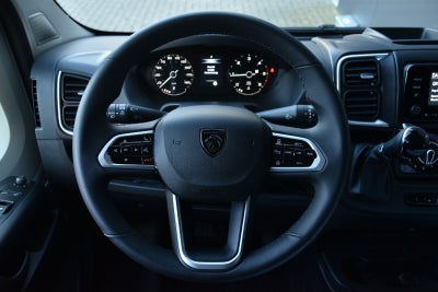 Peugeot Boxer 335 BlueHDi 140 L2H2 Premium EAT8