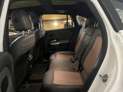 Mercedes EQA250 Electric Art