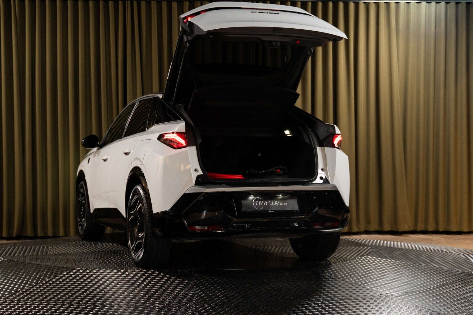Billede af Peugeot e-3008 77 GT Pack