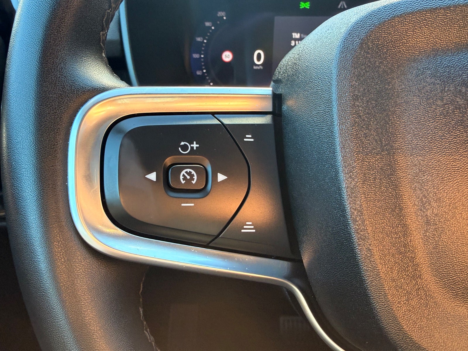 Billede af Volvo C40  P6 ReCharge Core