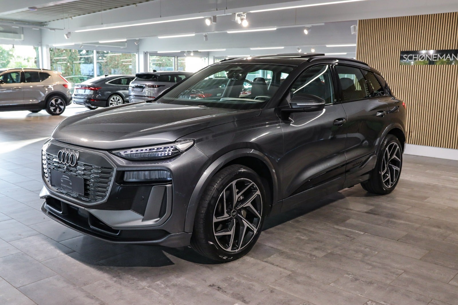 Billede af Audi Q6 e-tron S-line quattro