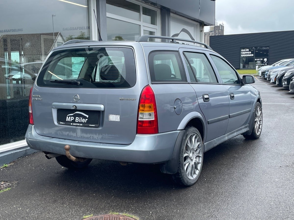 Billede af Opel Astra 1,6 16V Comfort Twinport stc.