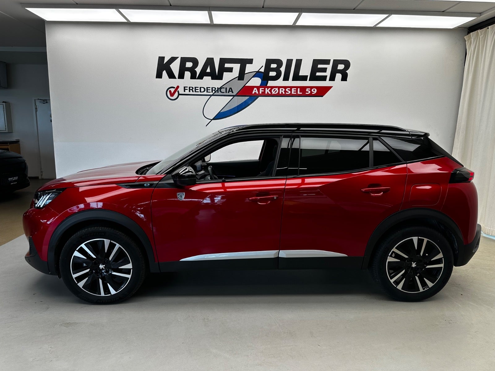 Billede af Peugeot e-2008 50 GT