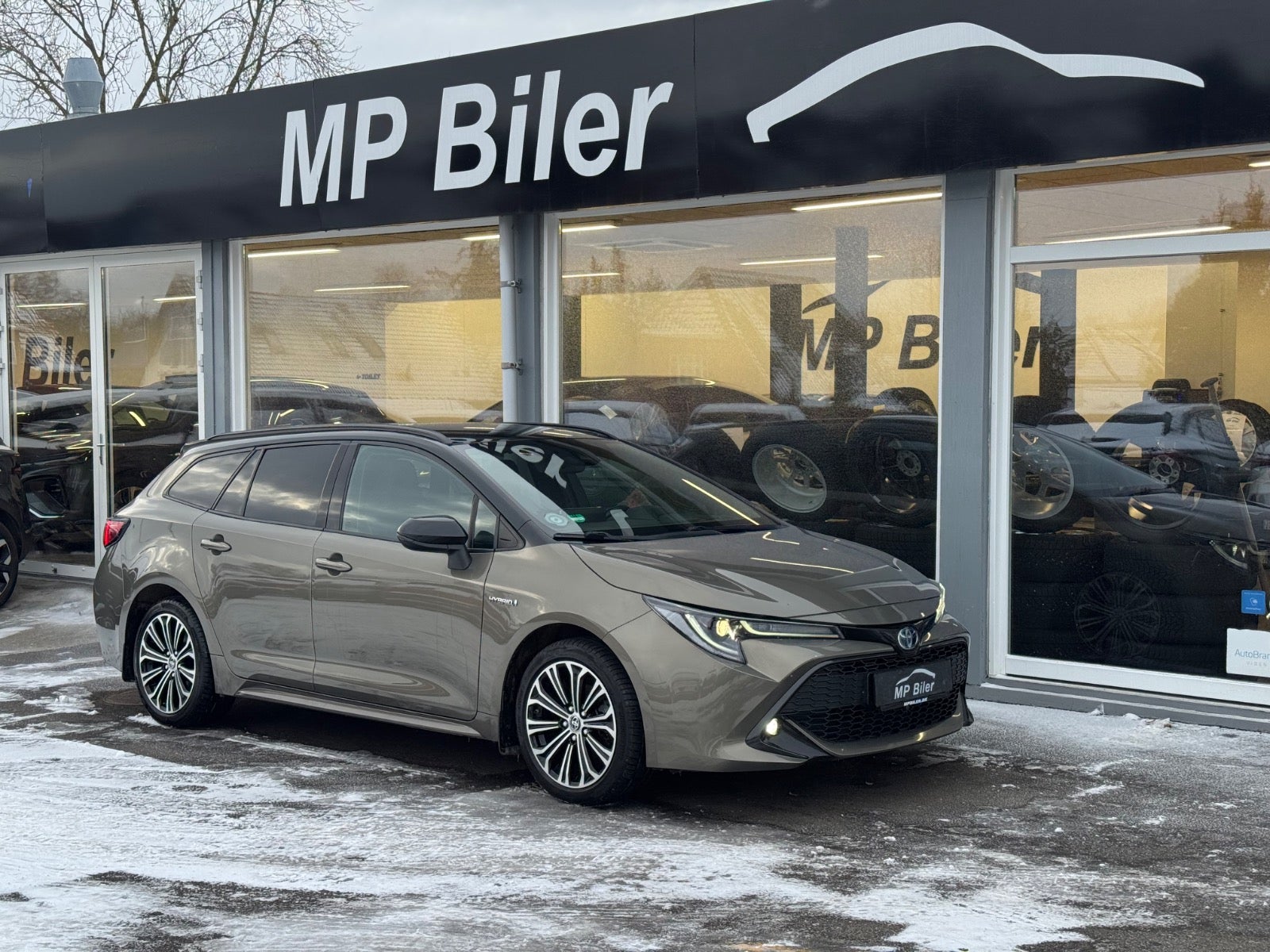 Billede af Toyota Corolla 1,8 Hybrid H3 Design Touring Sports MDS