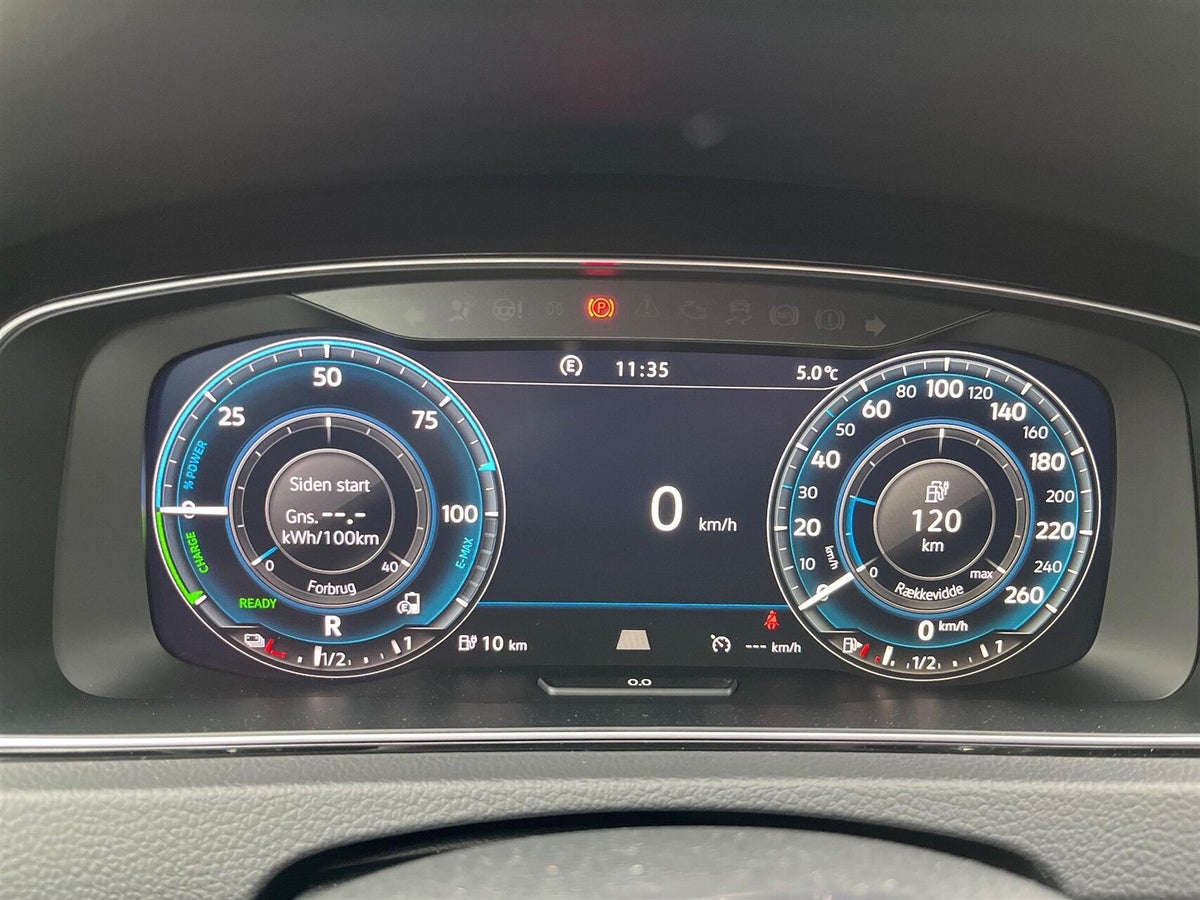 VW Golf VIII GTE DSG billede 14