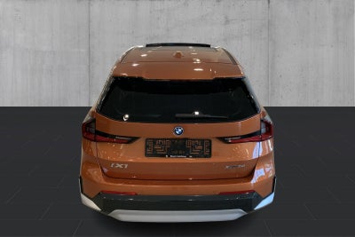 BMW iX1 xDrive30 X-Line