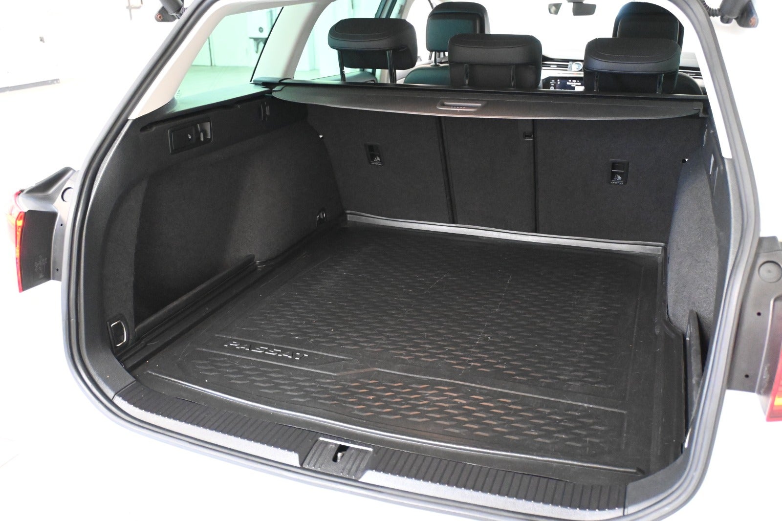 VW Passat TSi 150 Highline Premium Variant DSG