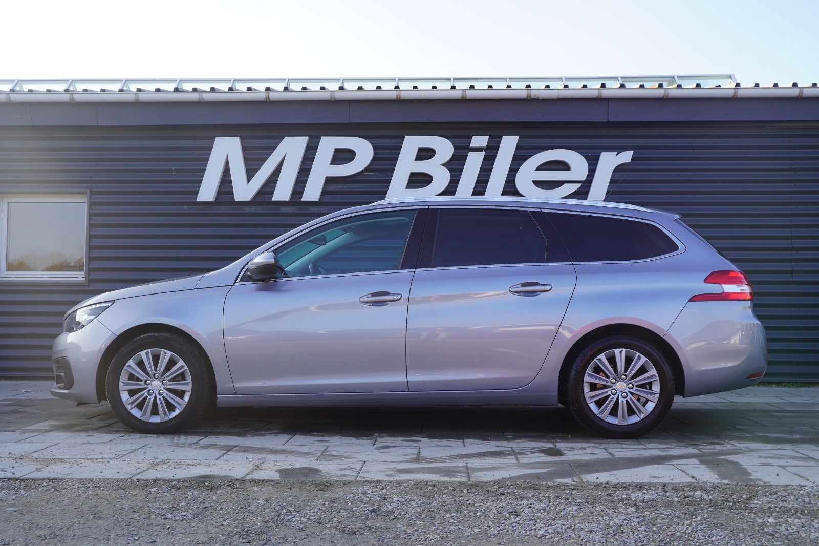 Billede af Peugeot 308 1,5 BlueHDi 130 Prestige Sky