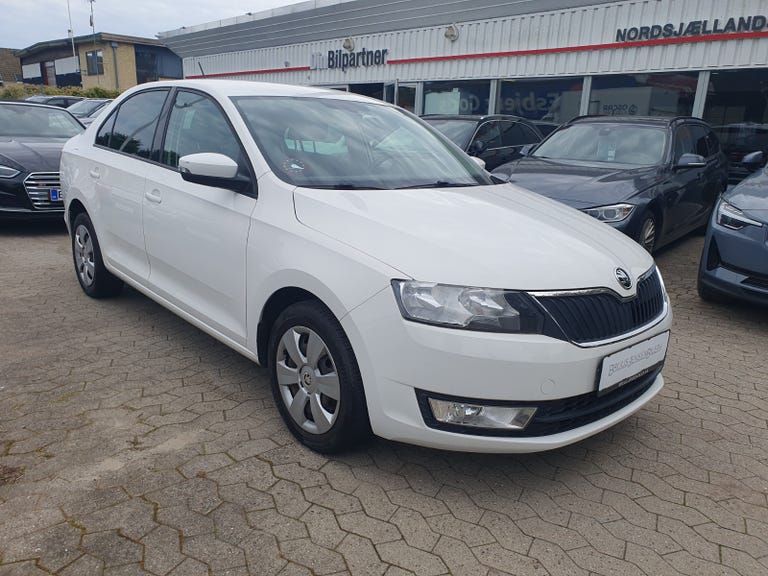 Skoda Rapid TSi 110 Ambition Spaceback