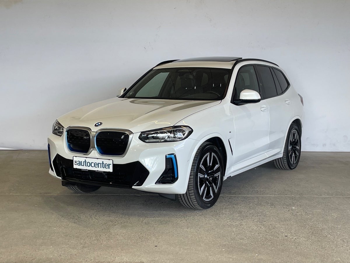 BMW iX3 Charged M-Sport