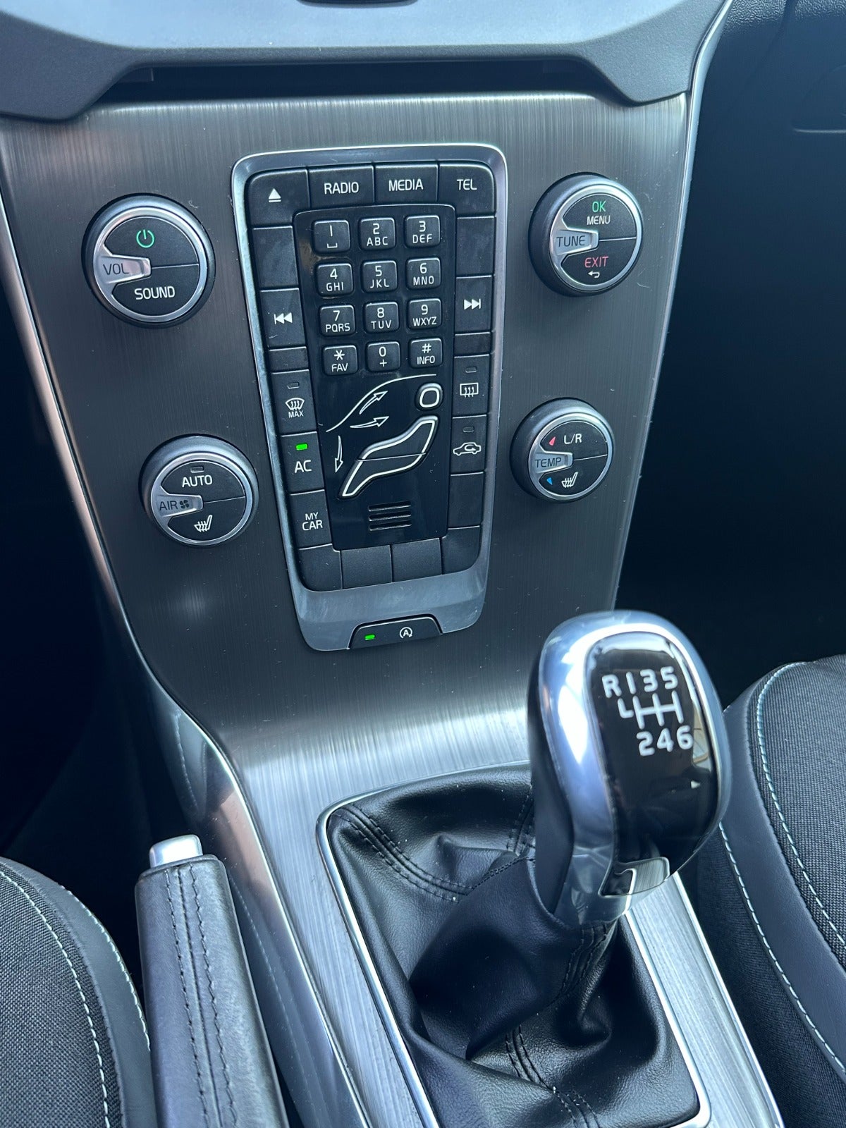 Billede af Volvo V40 1,6 T2 120 Momentum