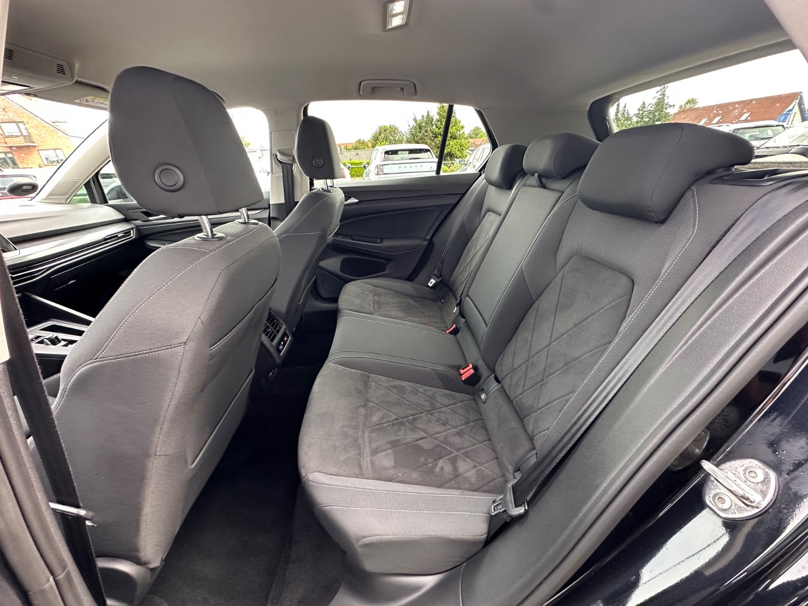 Billede af VW Golf VIII 1,5 eTSi 150 Style DSG