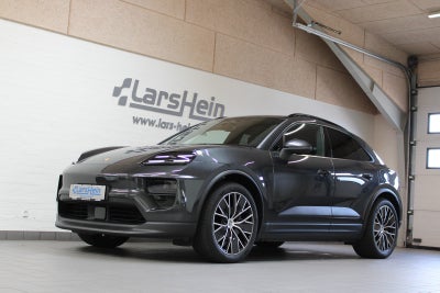Porsche Macan 4 