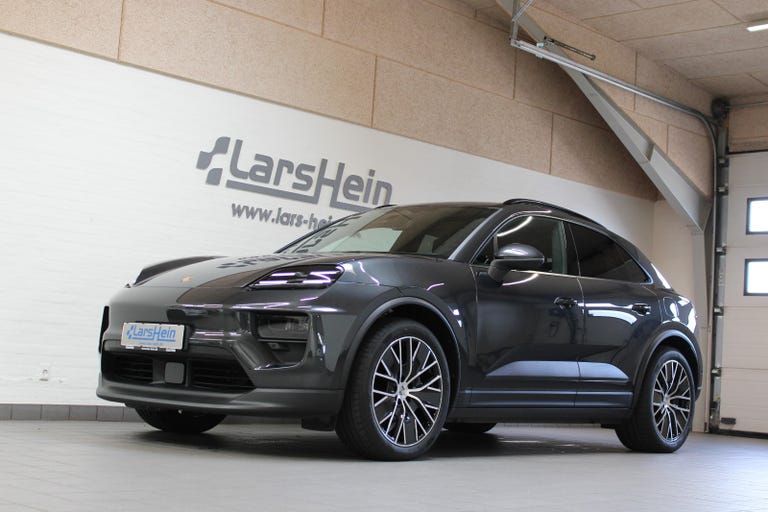 Porsche Macan 4 