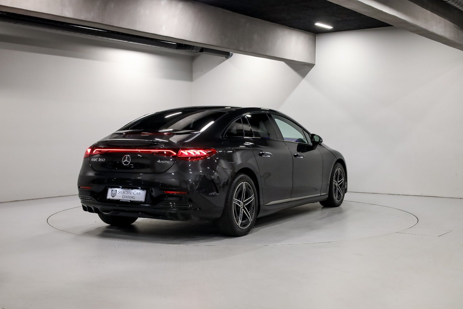 Mercedes-Benz EQE350 AMG Line