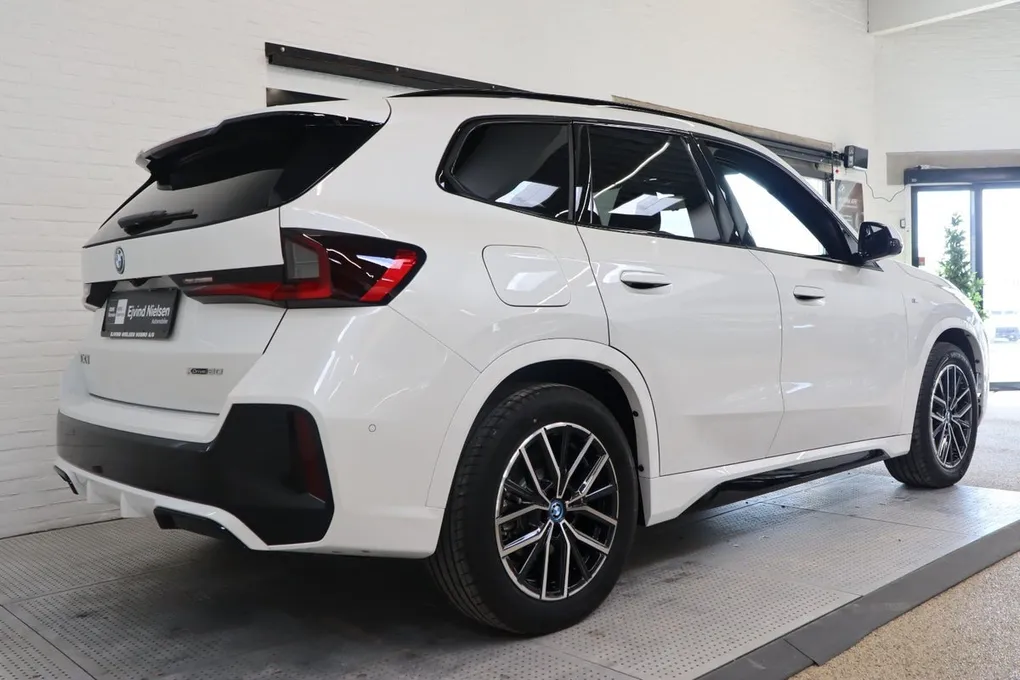 BMW iX1 xDrive30 Fully Charged M-Sport