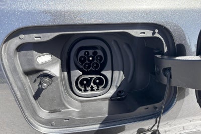 Ford Explorer Premium Extended Range