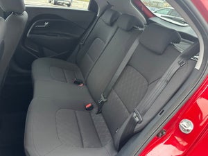 Kia Rio CVVT Attraction