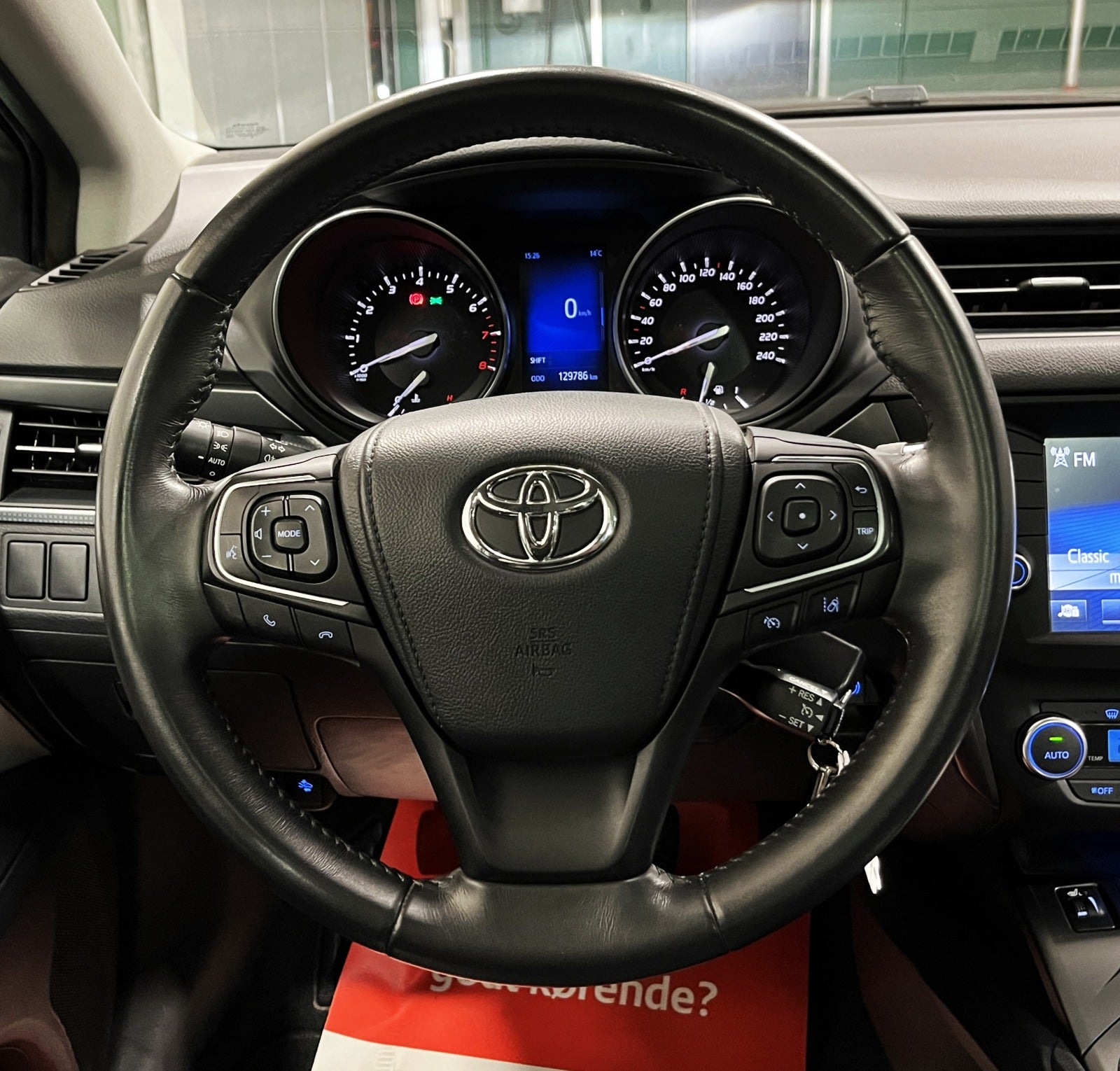 Toyota Avensis 2016