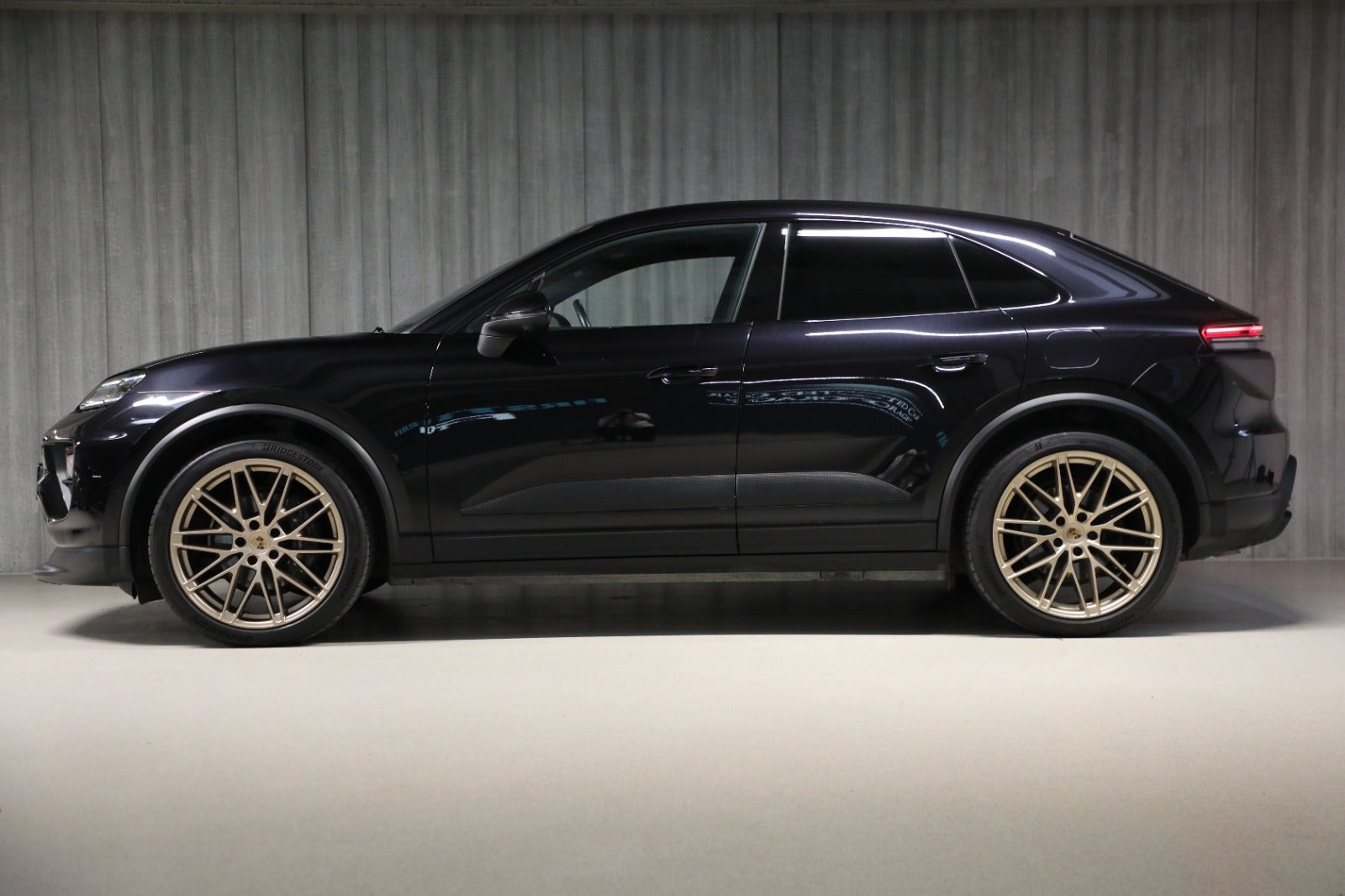 Porsche Macan 4