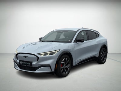 Ford Mustang Mach-E Extended Range AWD