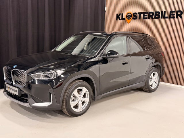 BMW iX1 eDrive20 X-Line