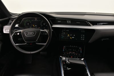 Audi e-tron S-line Sportback quattro