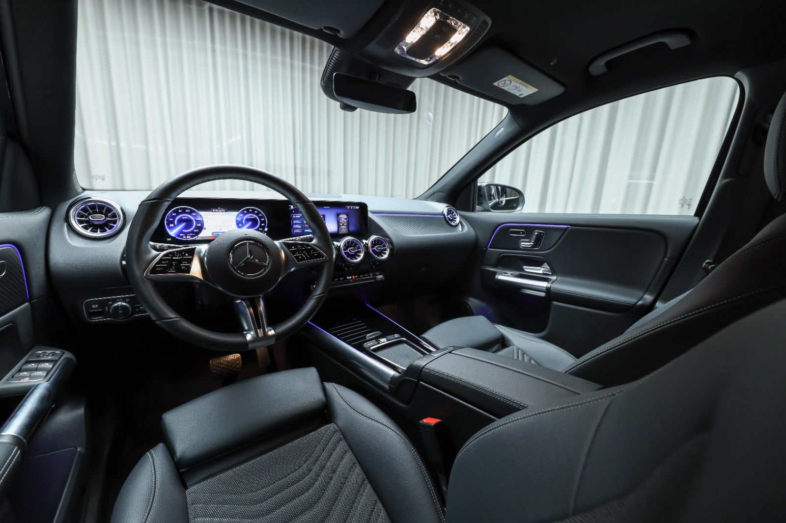 Mercedes-Benz EQA 250+ (4/8)
