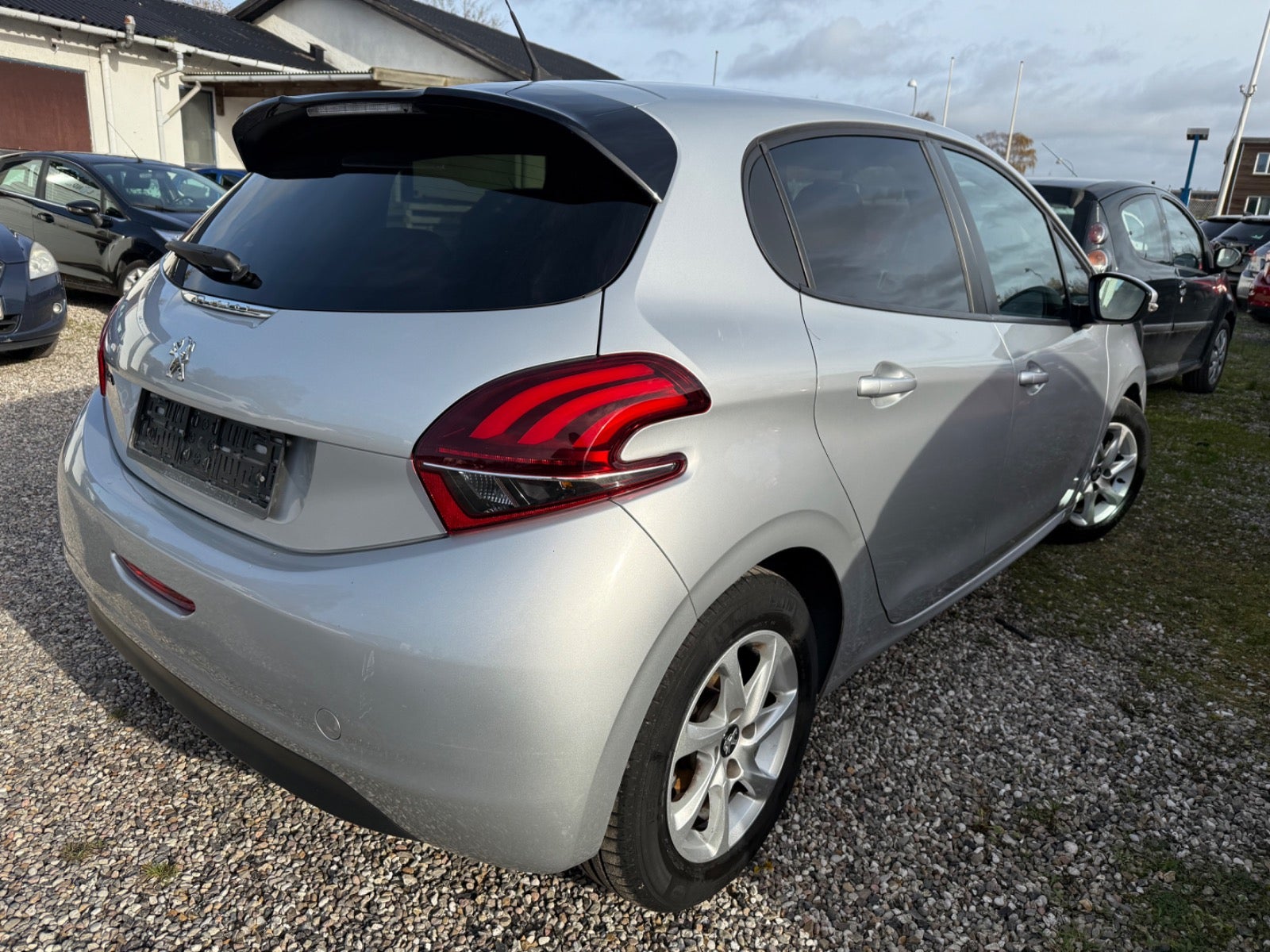 Peugeot 208 2018