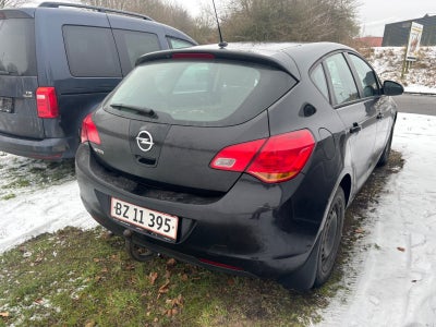 Opel Astra 1,6 16V 115 Enjoy 5d