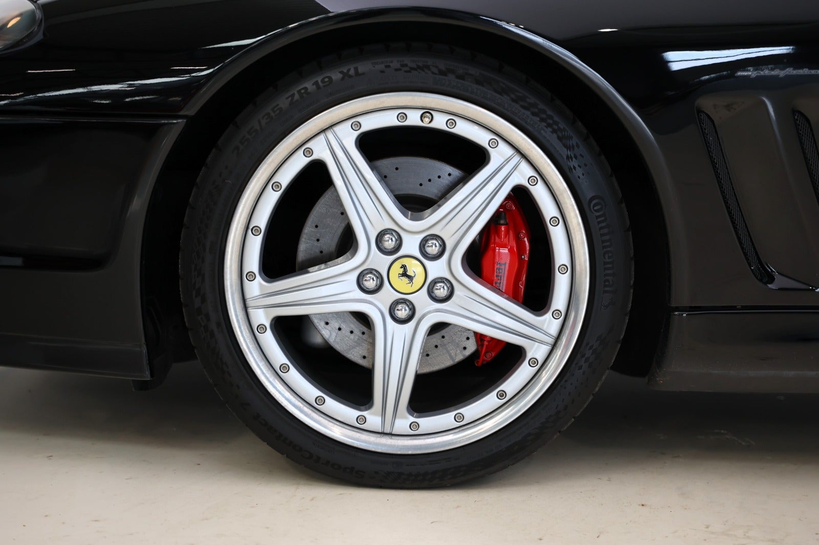 Ferrari 575M 5,7 Maranello