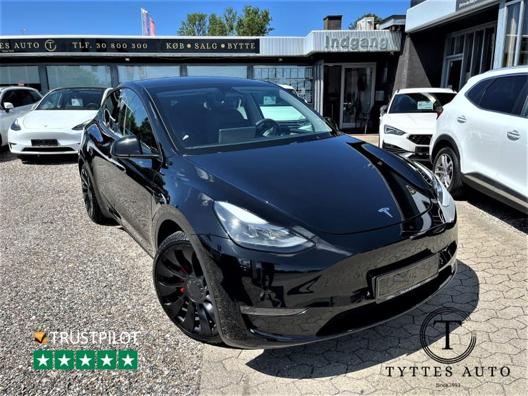 Tesla Model Y Performance AWD